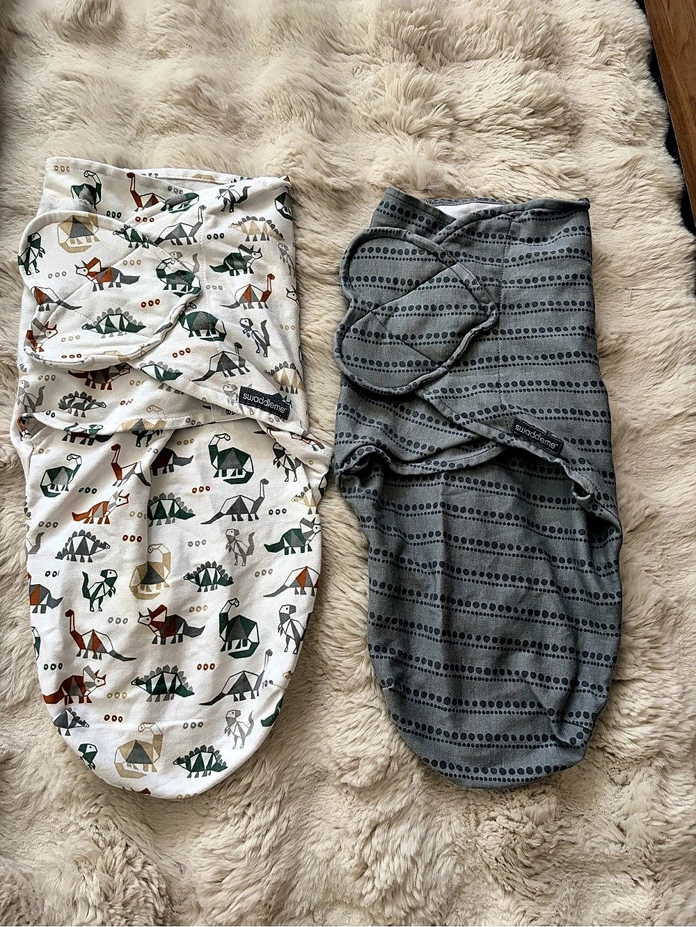 SwaddleMe Original Swaddle 2-Pack Baby 0-3M White & Gray